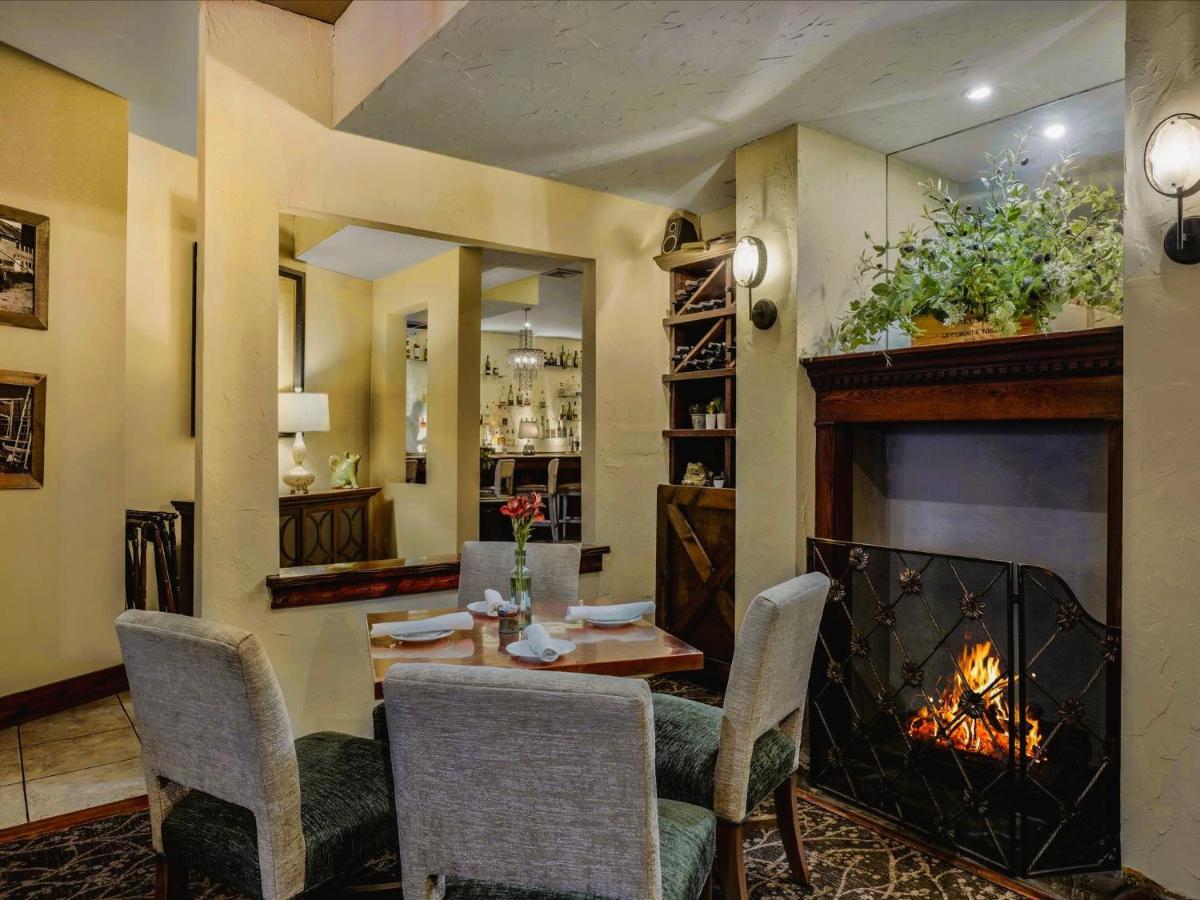 Gasthof The At Village, A Historic Of America Leola