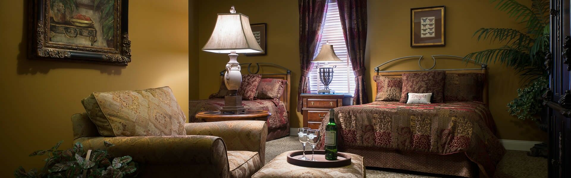 The At Village, A Historic Of America 4* Leola